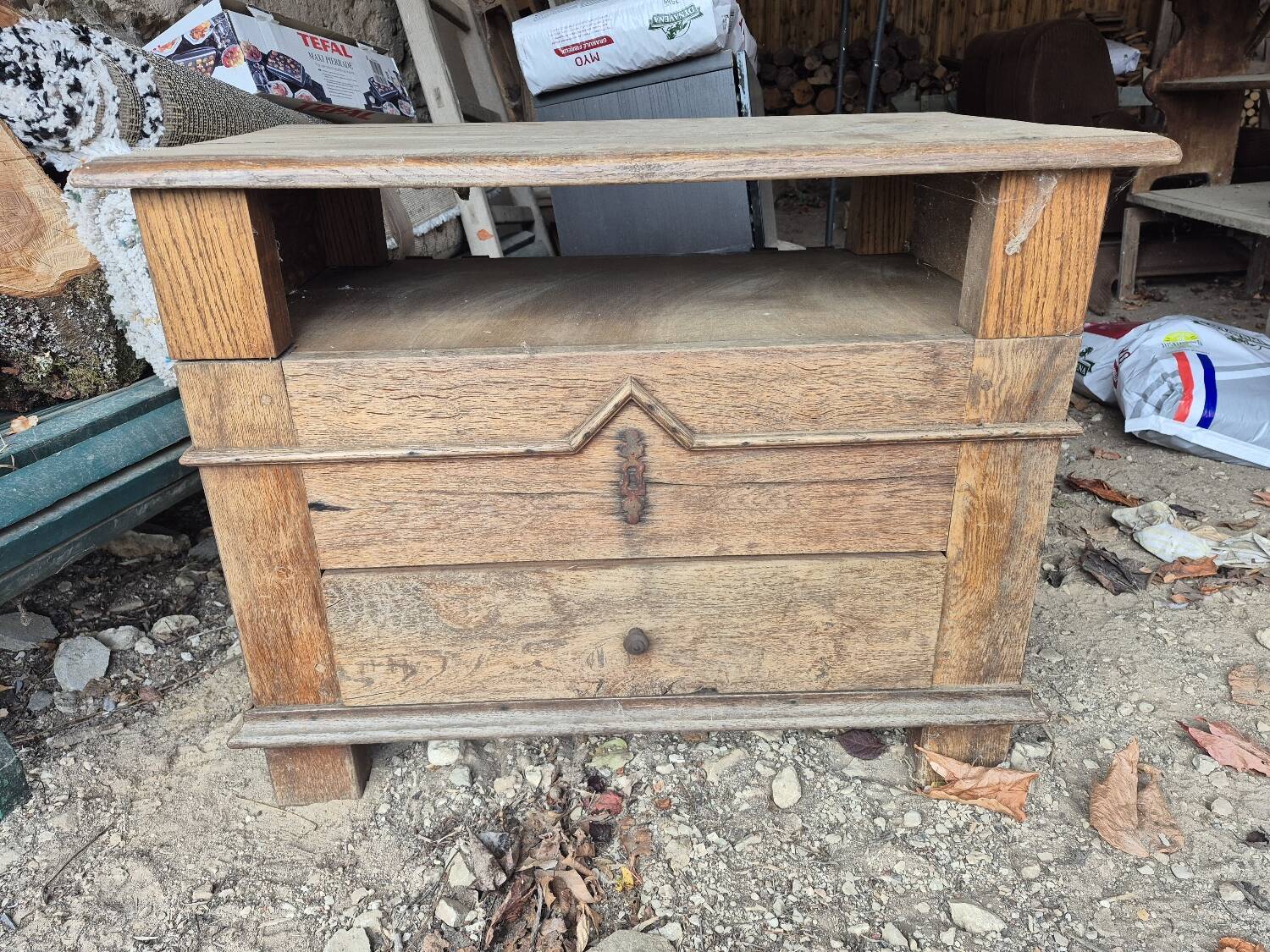 Antique wooden furniture, 2 parts.