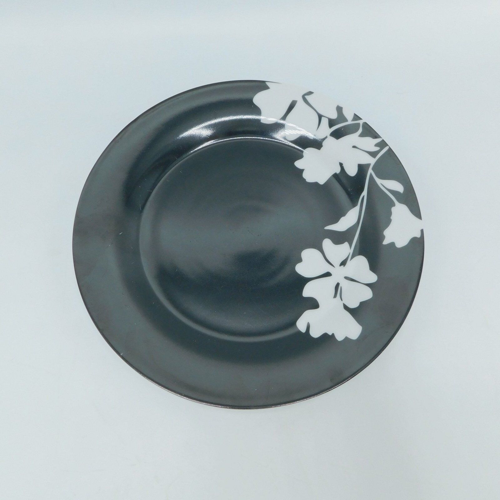 5 cups, 5 saucers, 5  cake plates