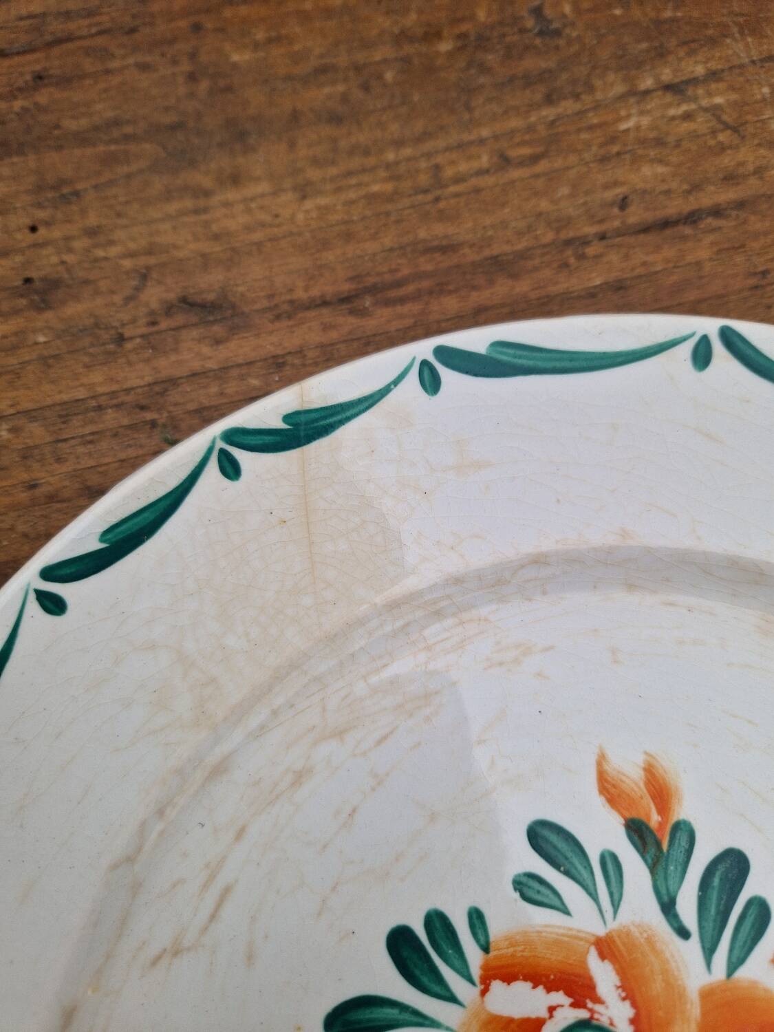 Lot de 7 assiettes plates plus de raviers
