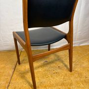 Ensemble de 8 chaises de salle à manger rétro milieu du siècle par Johannes Andersen pour Uldu