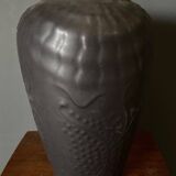 Habitat vase in ceramic black background inspired by Gaudi