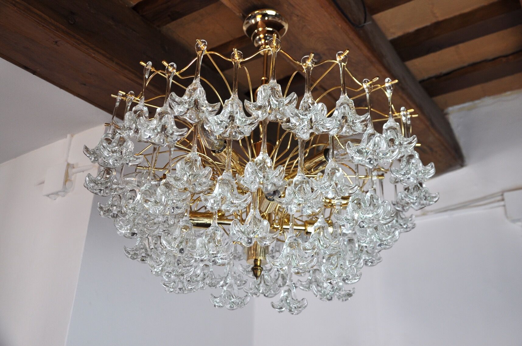 Lustre, 3 levels, crystal flowers, Italy 1970