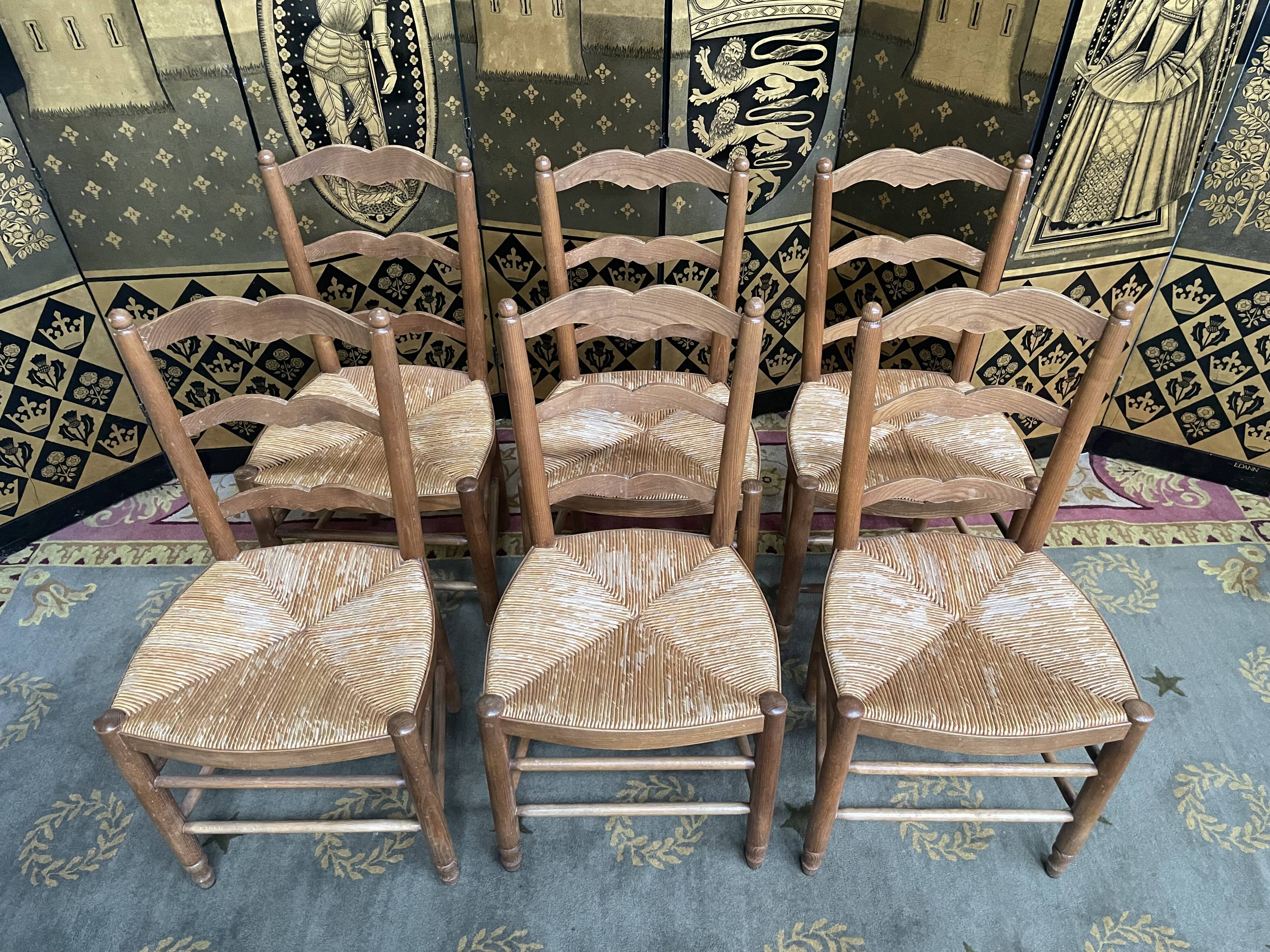 6 rustic ash mulched chairs