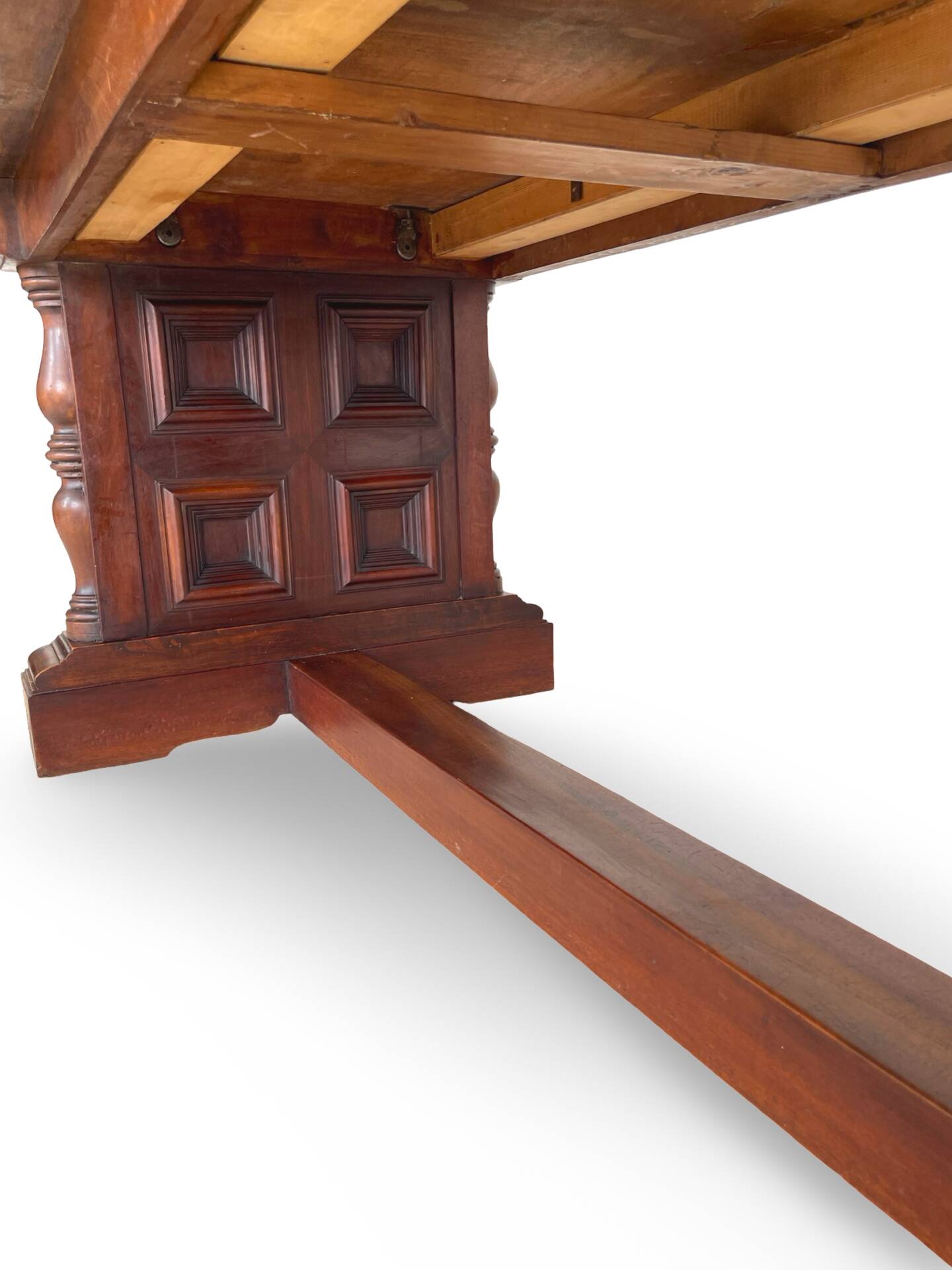 La table à manger extensible de haute qualité de style Renaissance italienne,