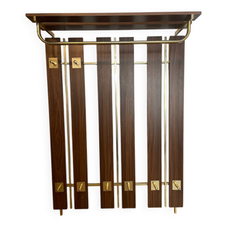 Scandinavian cloakroom/coat rack