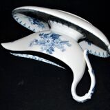 Sarreguemines U&C Flore sauce boat in earthenware with blue flowers