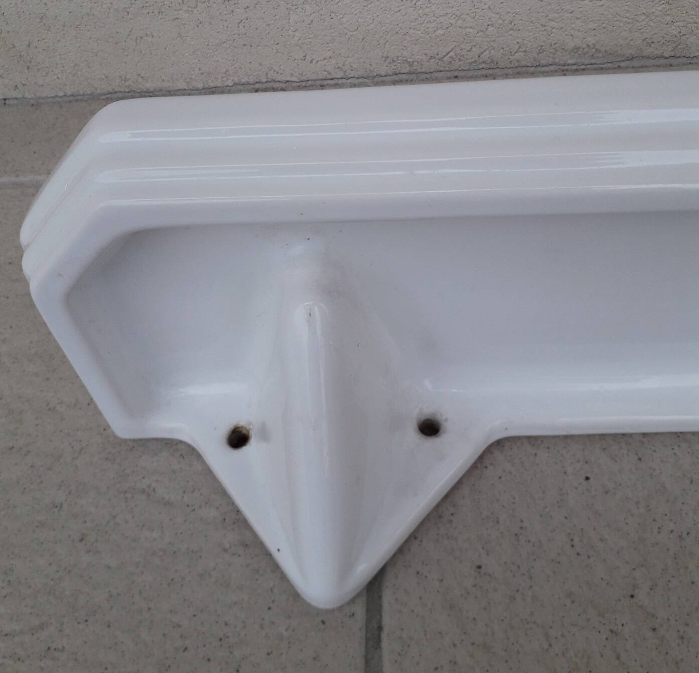 Art Deco bathroom shelf