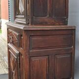 Armoire deux corps haut en retrait style Louis XIII