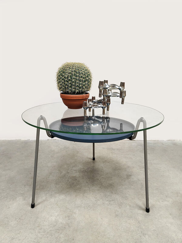 Table basse 'Mug' design vintage modèle 535 Wim Rietveld Gispen 1953