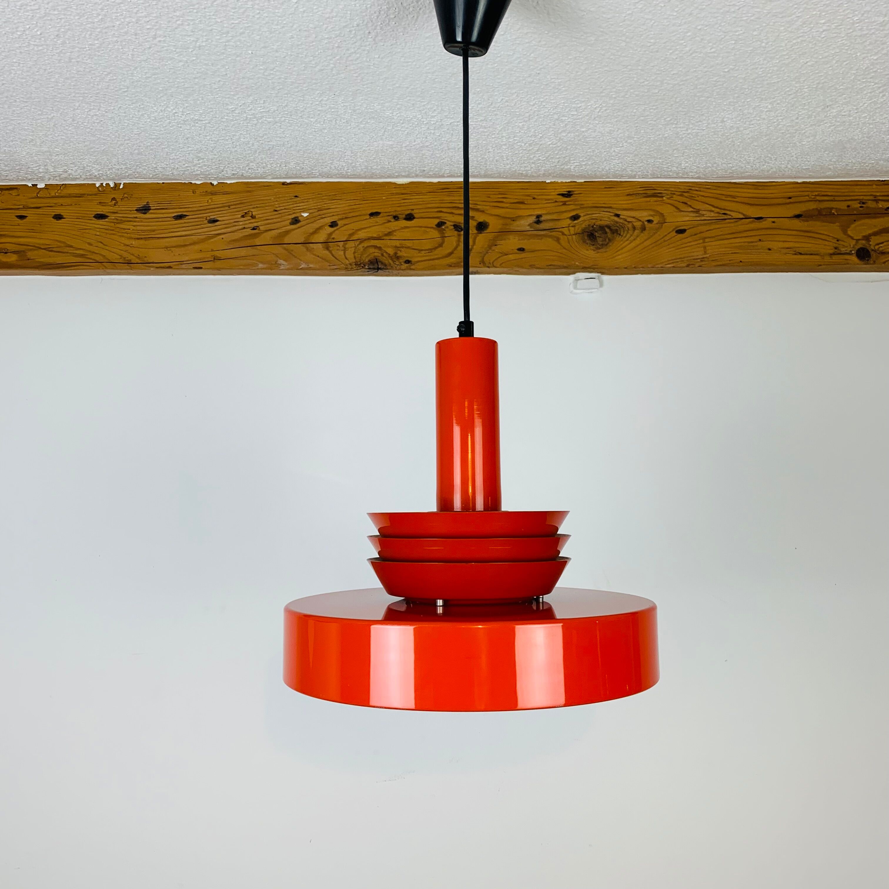 Scandinavian suspension space age Danish red