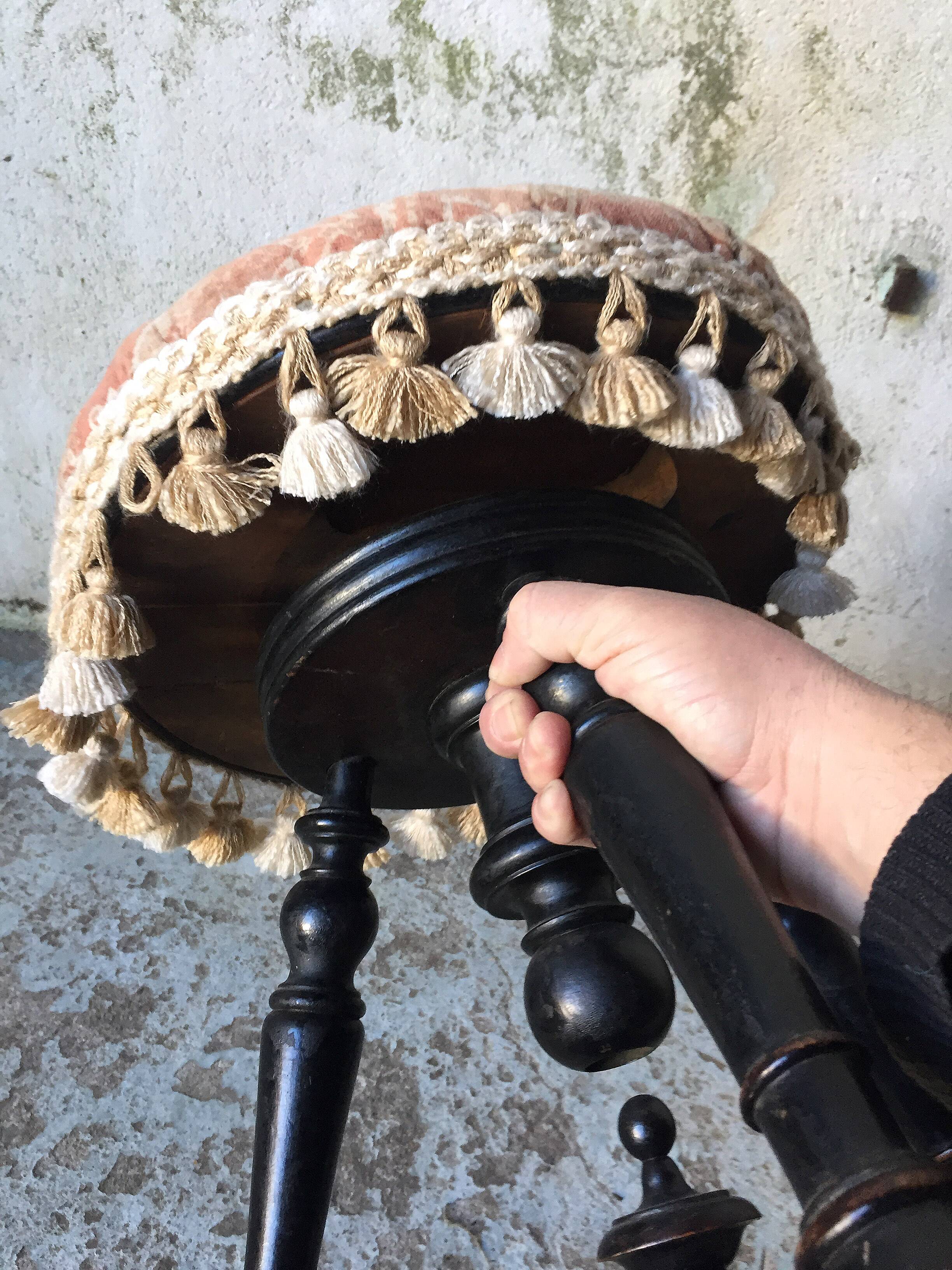 Piano stool in black lacquer tripod Napoleon III