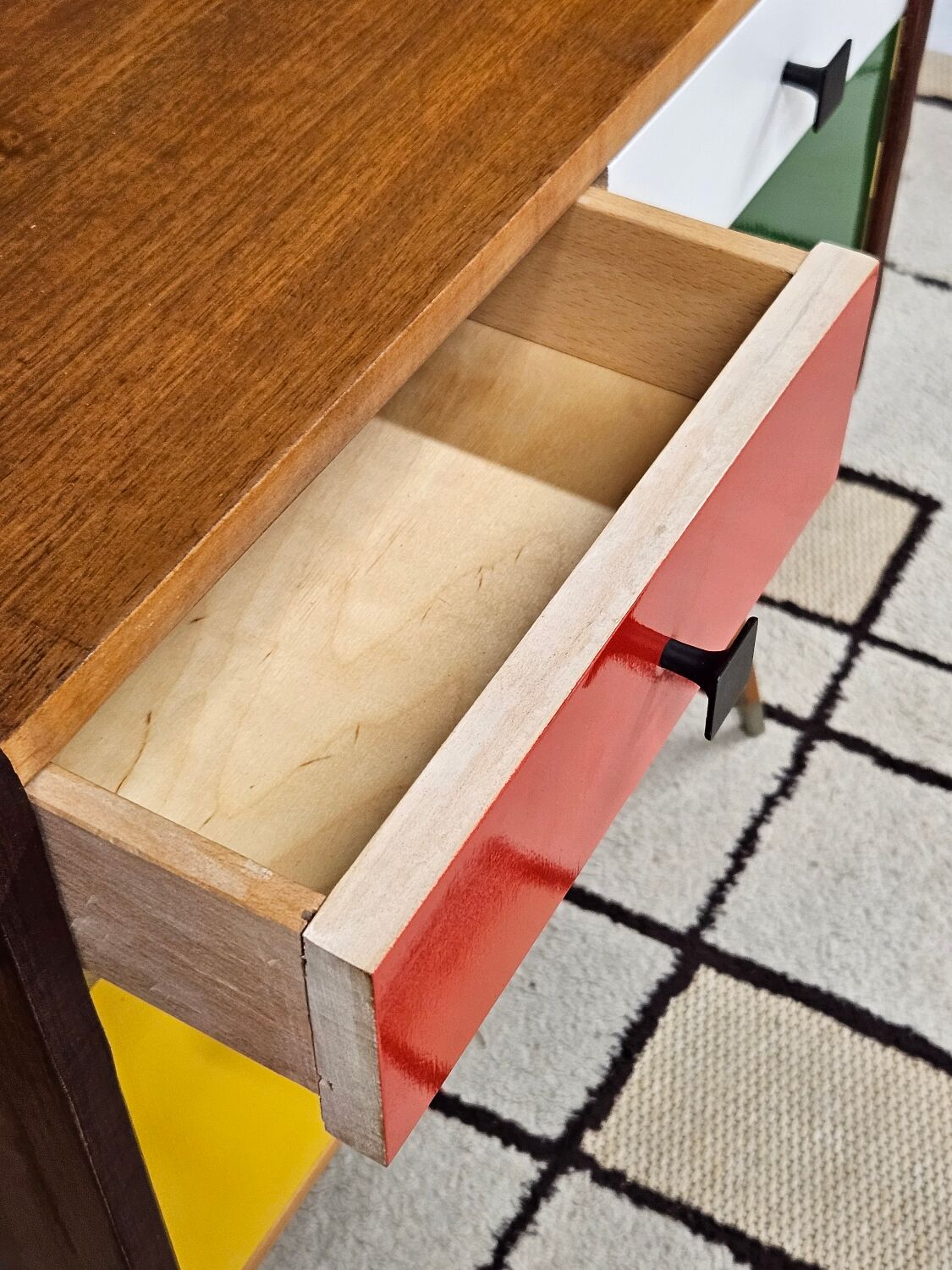 Small furniture rage color 80"