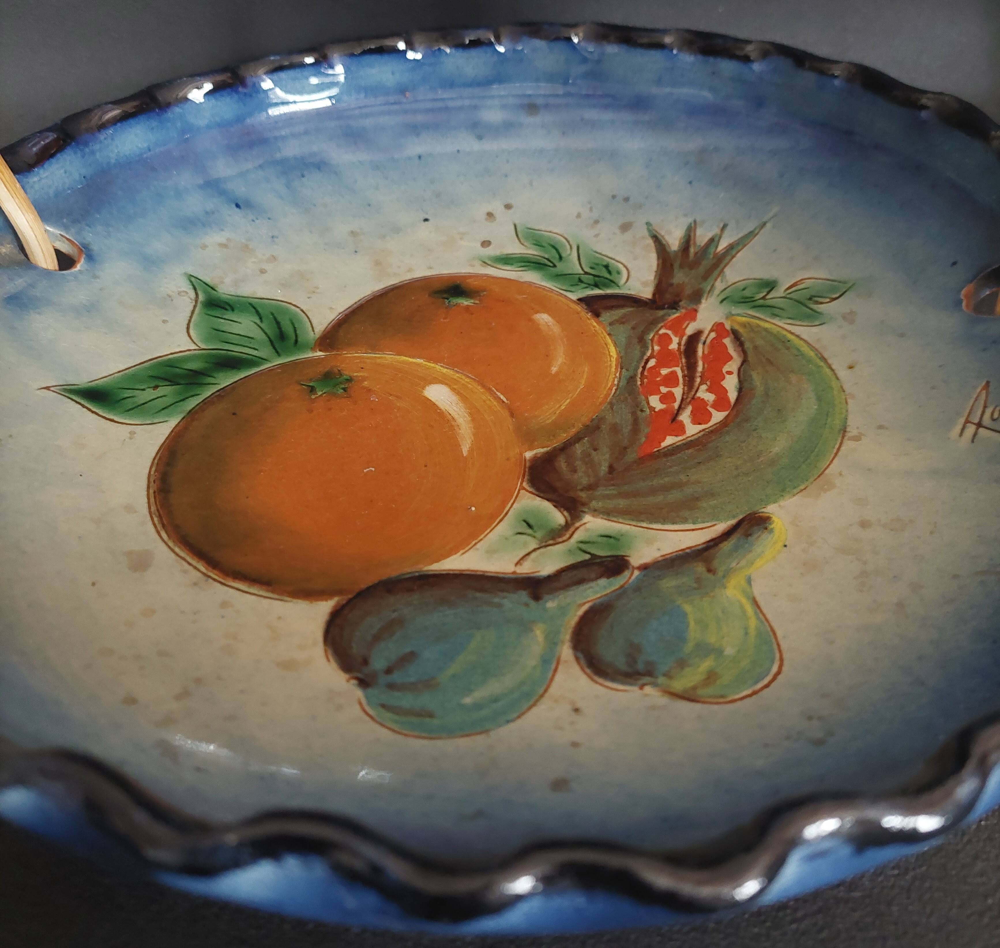 Vintage fruit bowl signed Pagric Spain 1980s
