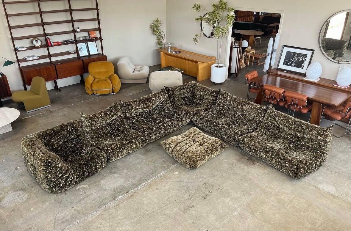 Pouf Togo vintage velours liberty fleurs marron Ligne Roset (rare)