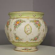 Hand-decorated G. Deruta vase, 1970s