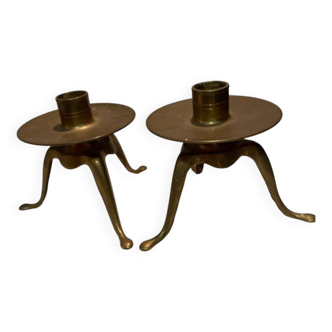 Set of 2 brass candlesticks with feet