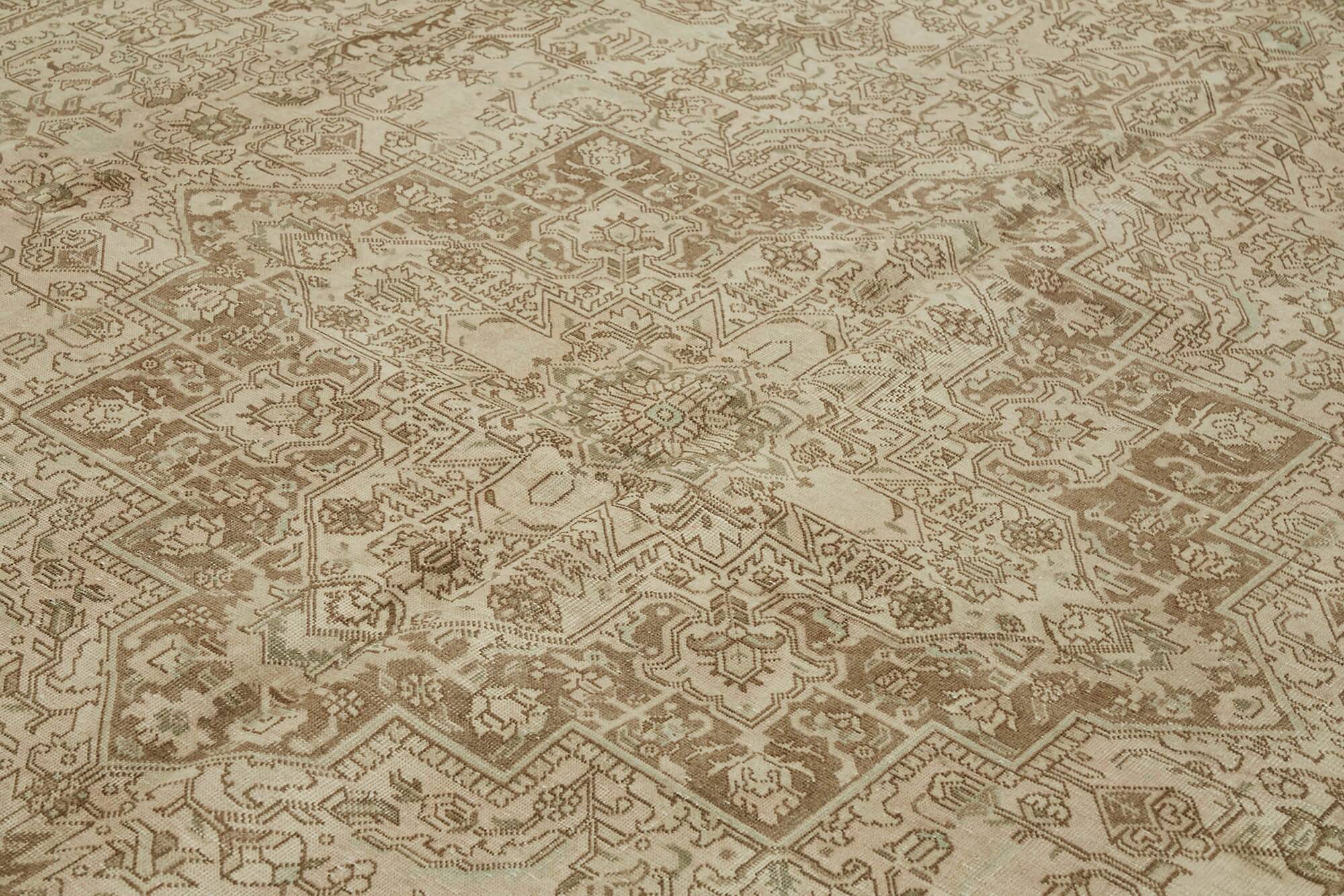 Handmade Turkish Wool Carpet 1980s 293 cm x 386 cm Beige