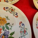 Service 9 assiettes plates Moulin des Loups Orchies modèle Derby multicolores