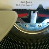Remington Envoy typewriter
