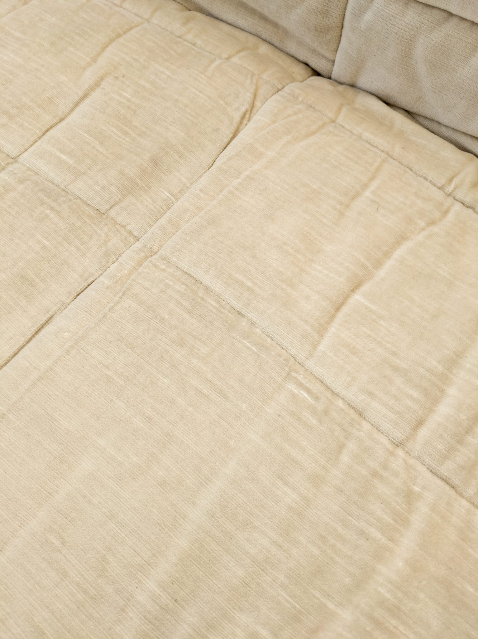 Two armchairs heaters Cinna beige model Gao