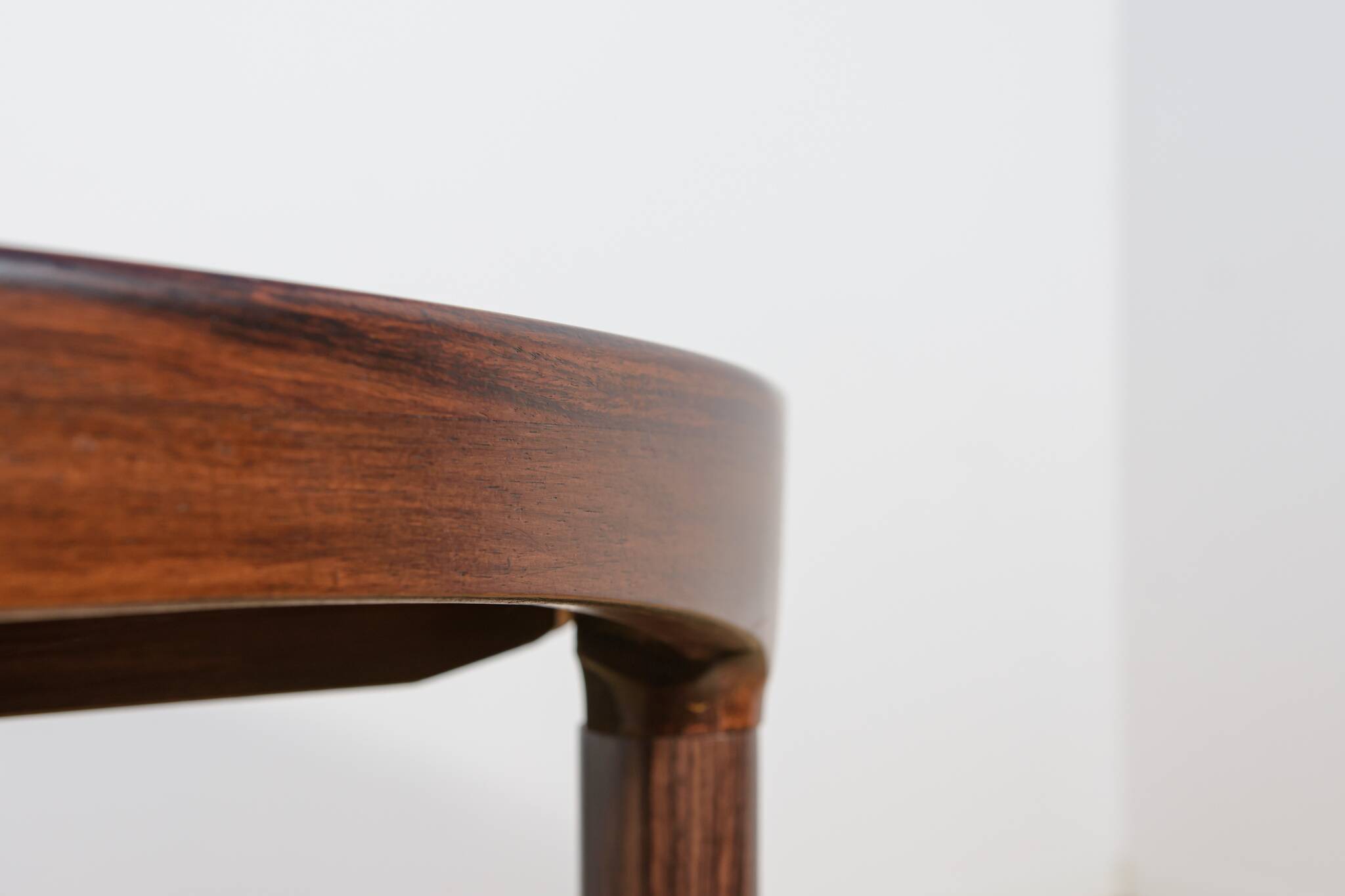 Mid-Century Extendable  Rosewood Dining Table by Harry Østergaard for Rande