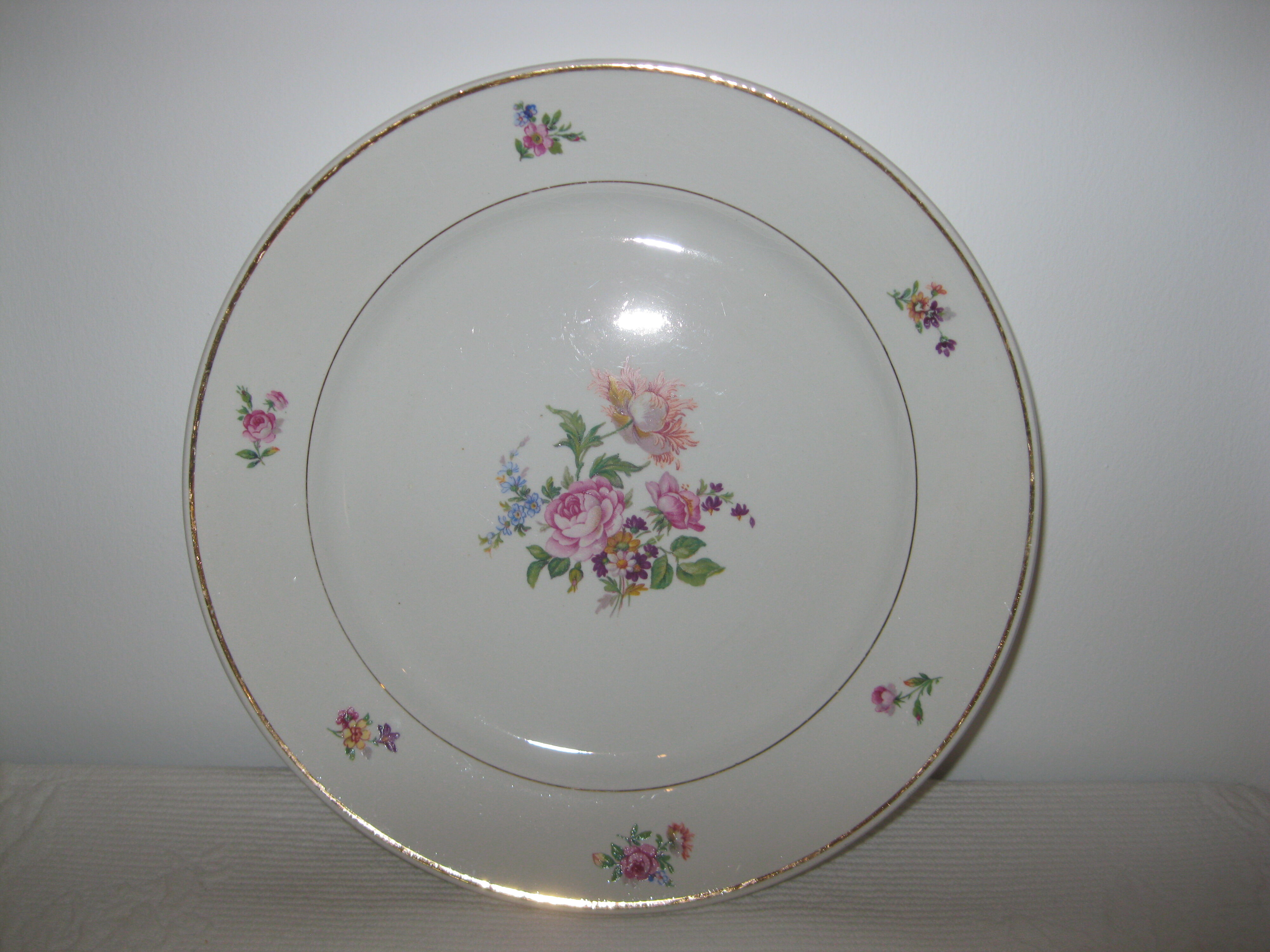 8 plates porcelain Lunéville