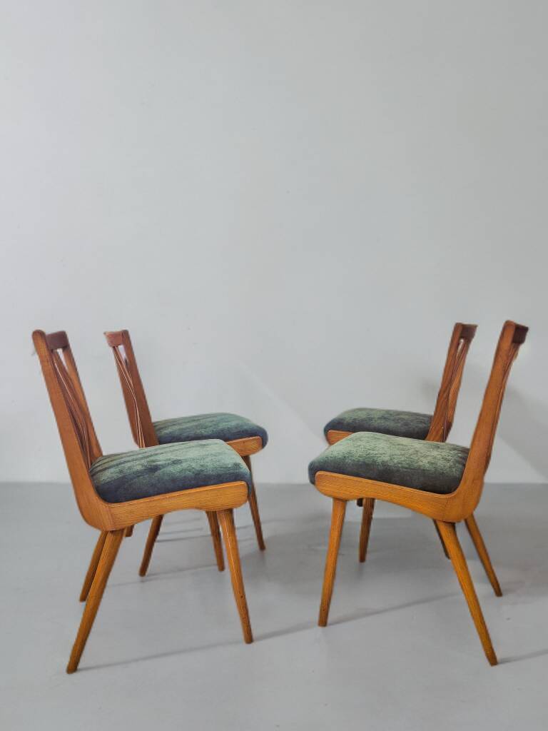 Dining room set, extendable table and 4 chairs, Czech vintage 19.