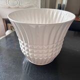 grand cache pot en faience blanche