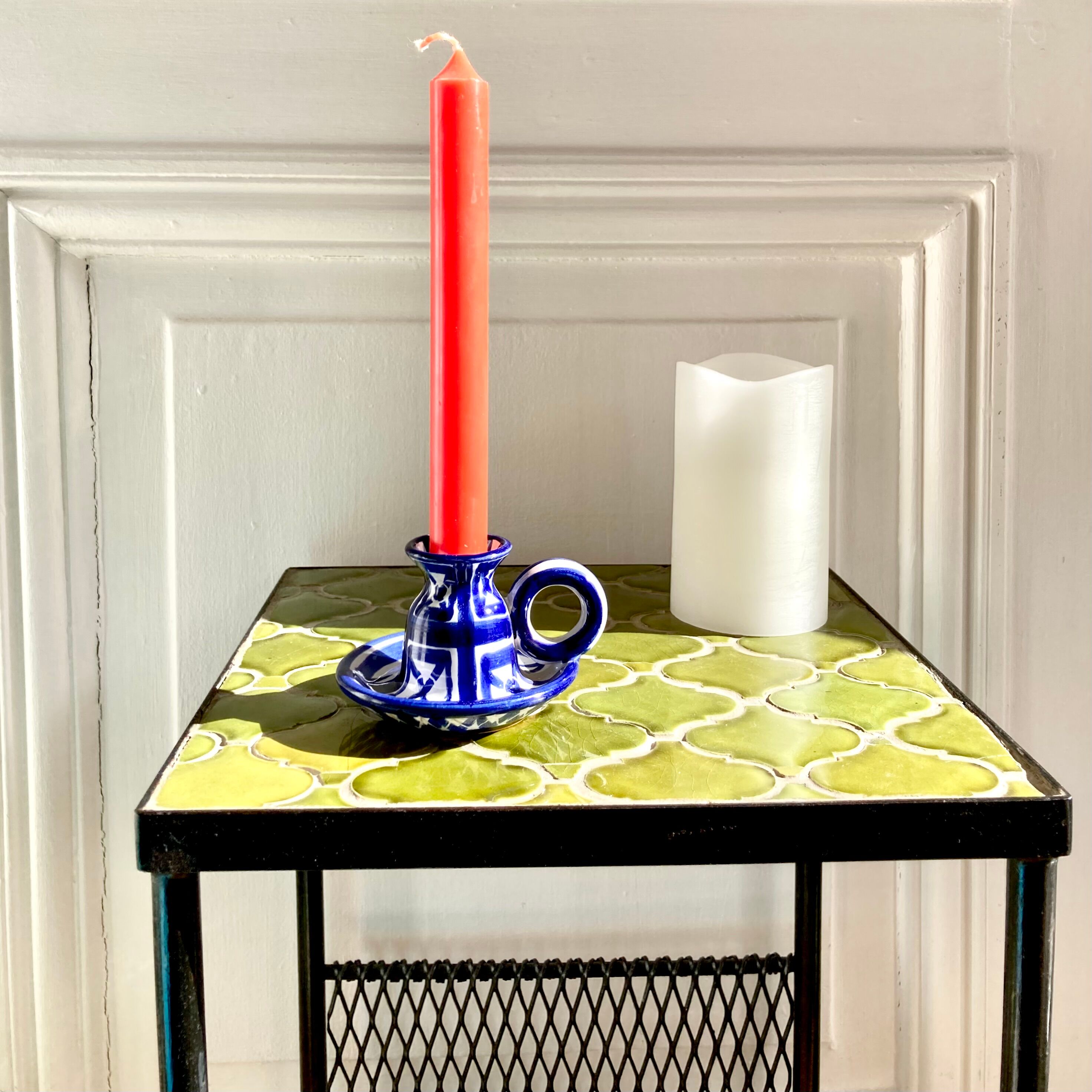 Ceramic hand candle holder