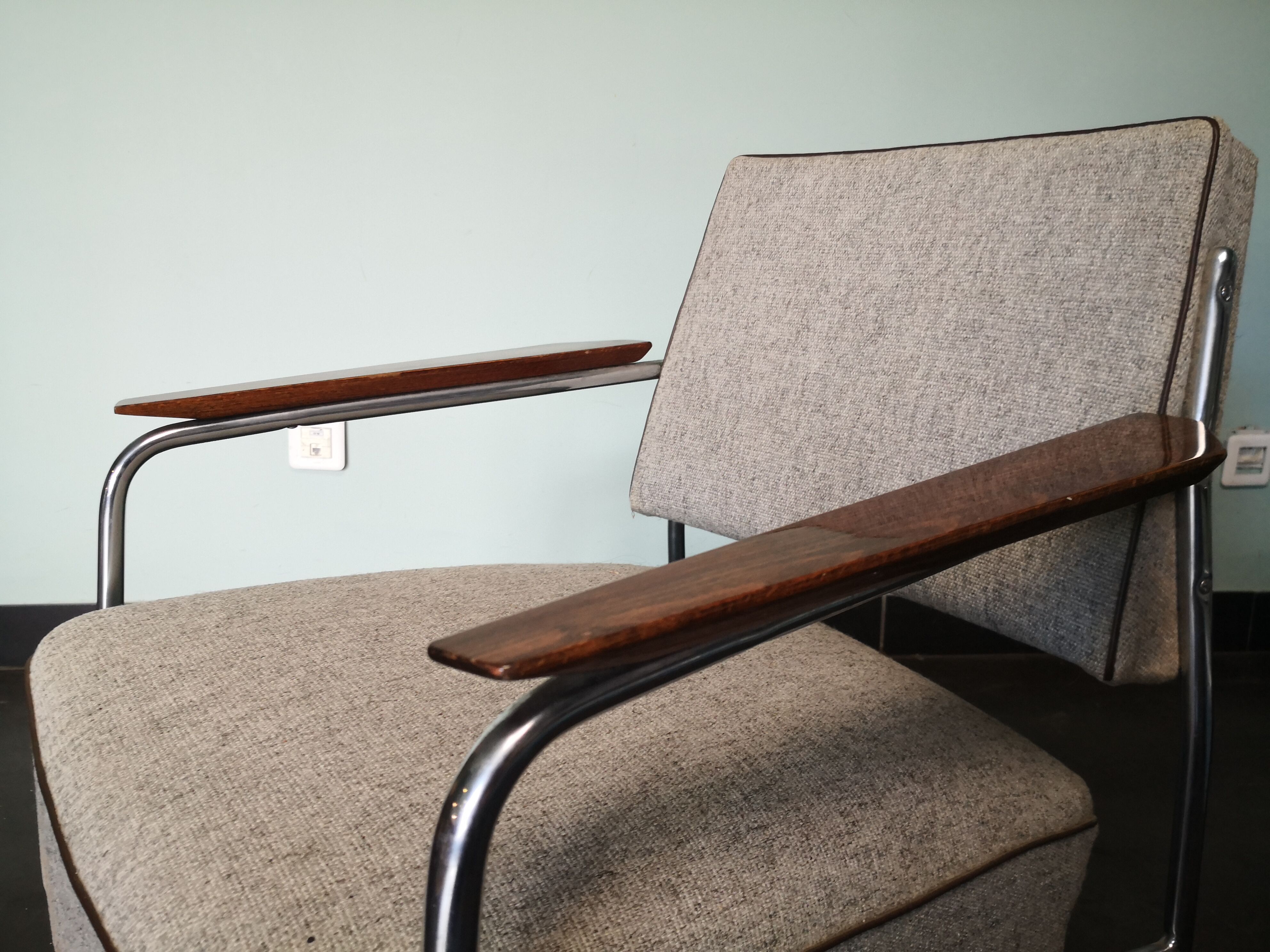 Fauteuil tchèque, 1960, métal, tissu et bois
