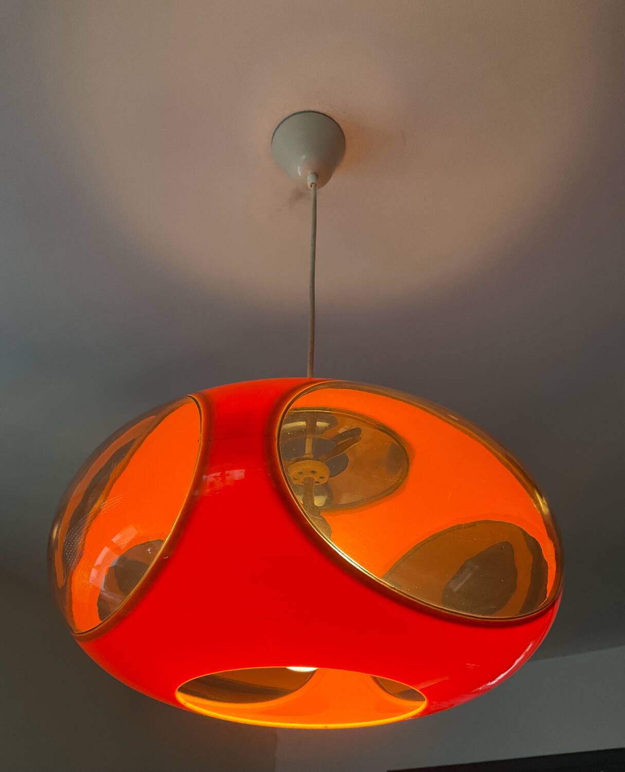 Ufo pendant lamp by Luigi Colani from the 70s