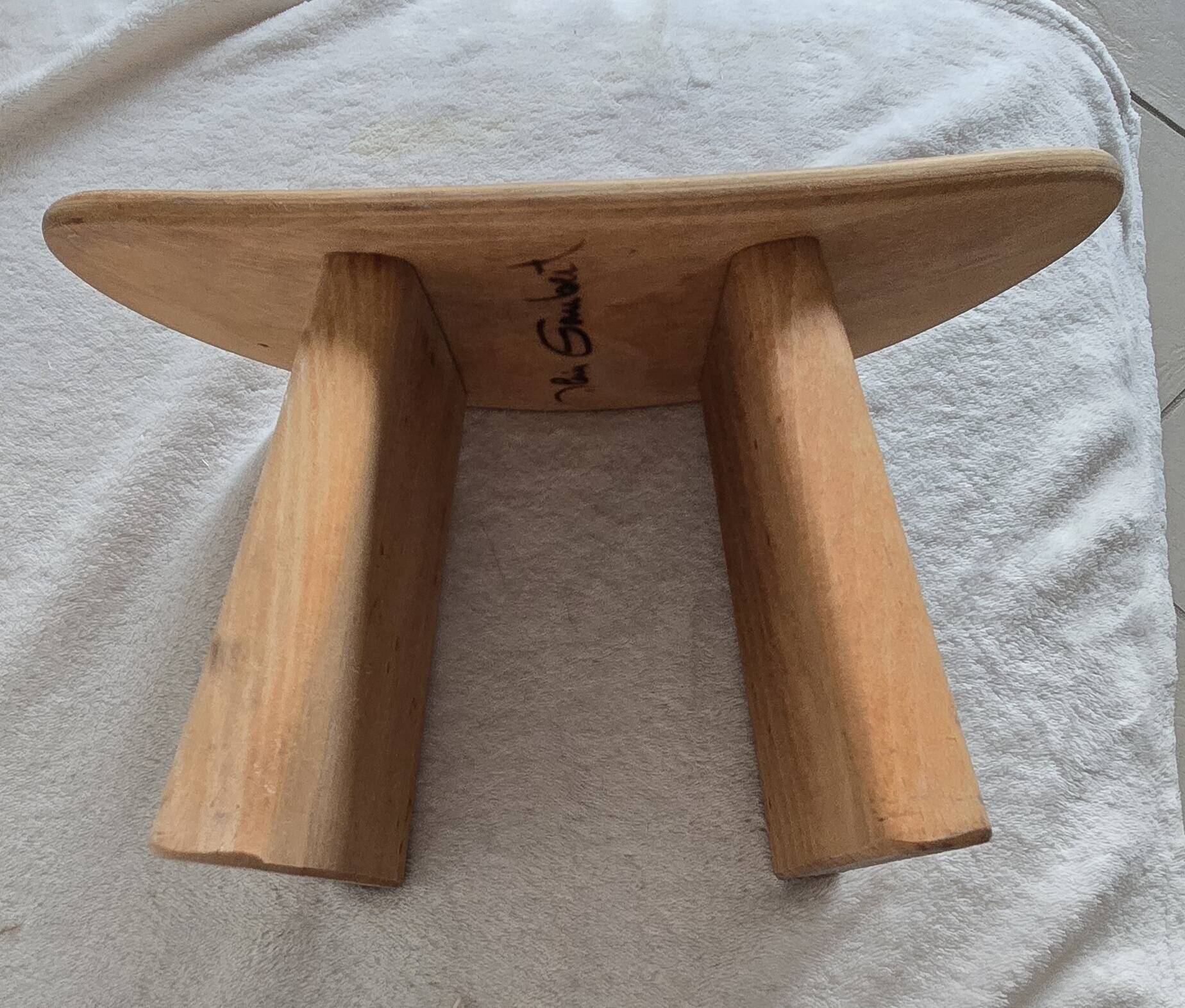 Meditation stool Alain Gaubert