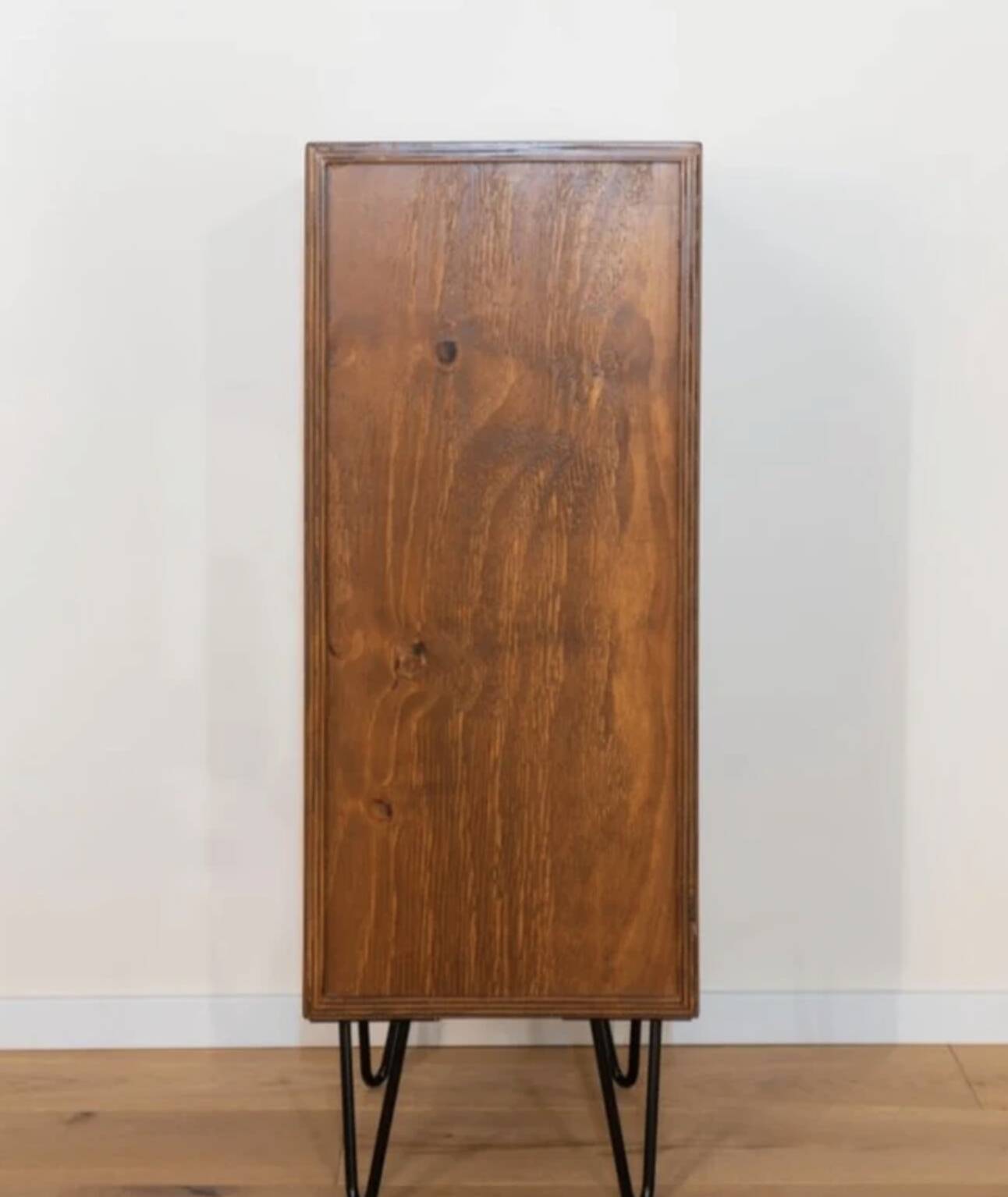 Commode / meuble contemporain artisanal en bois massif – fabrication allemande