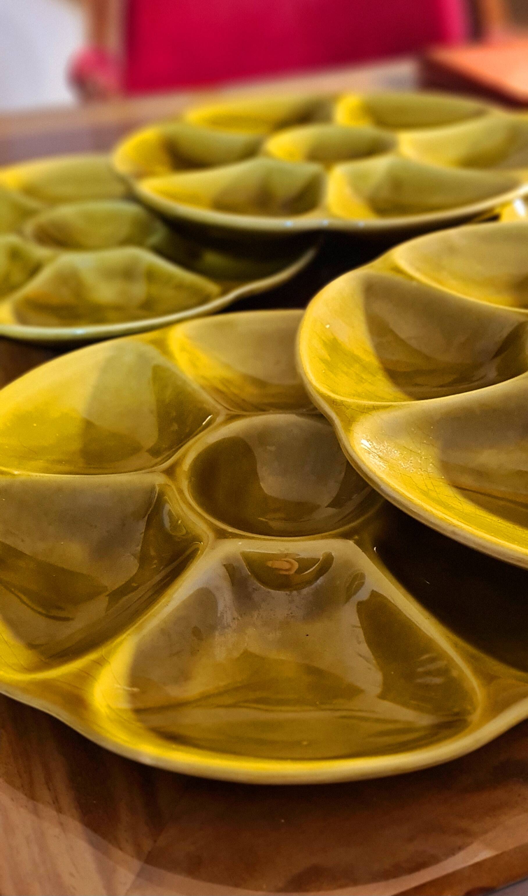 Set of six Gien oyster plates