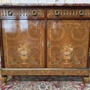 Buffet de style Louis Louis XVI en marqueterie