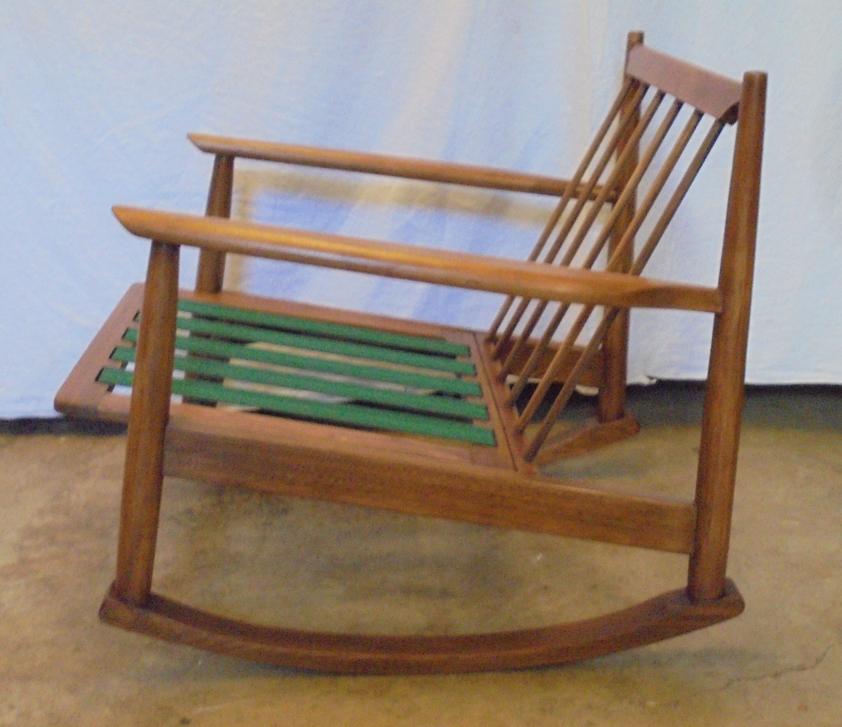 Scandinavian raocking-chair from the 70s