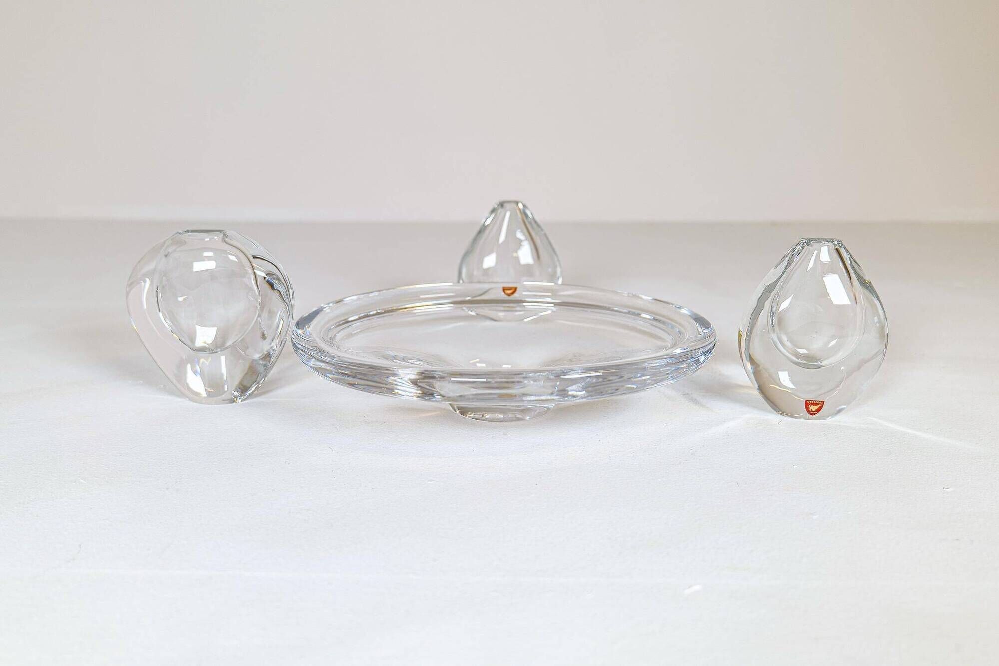 Midcentury Set of 3 Vases and Plate in Clear Crystal Glass Orrefors Sweden 1950
