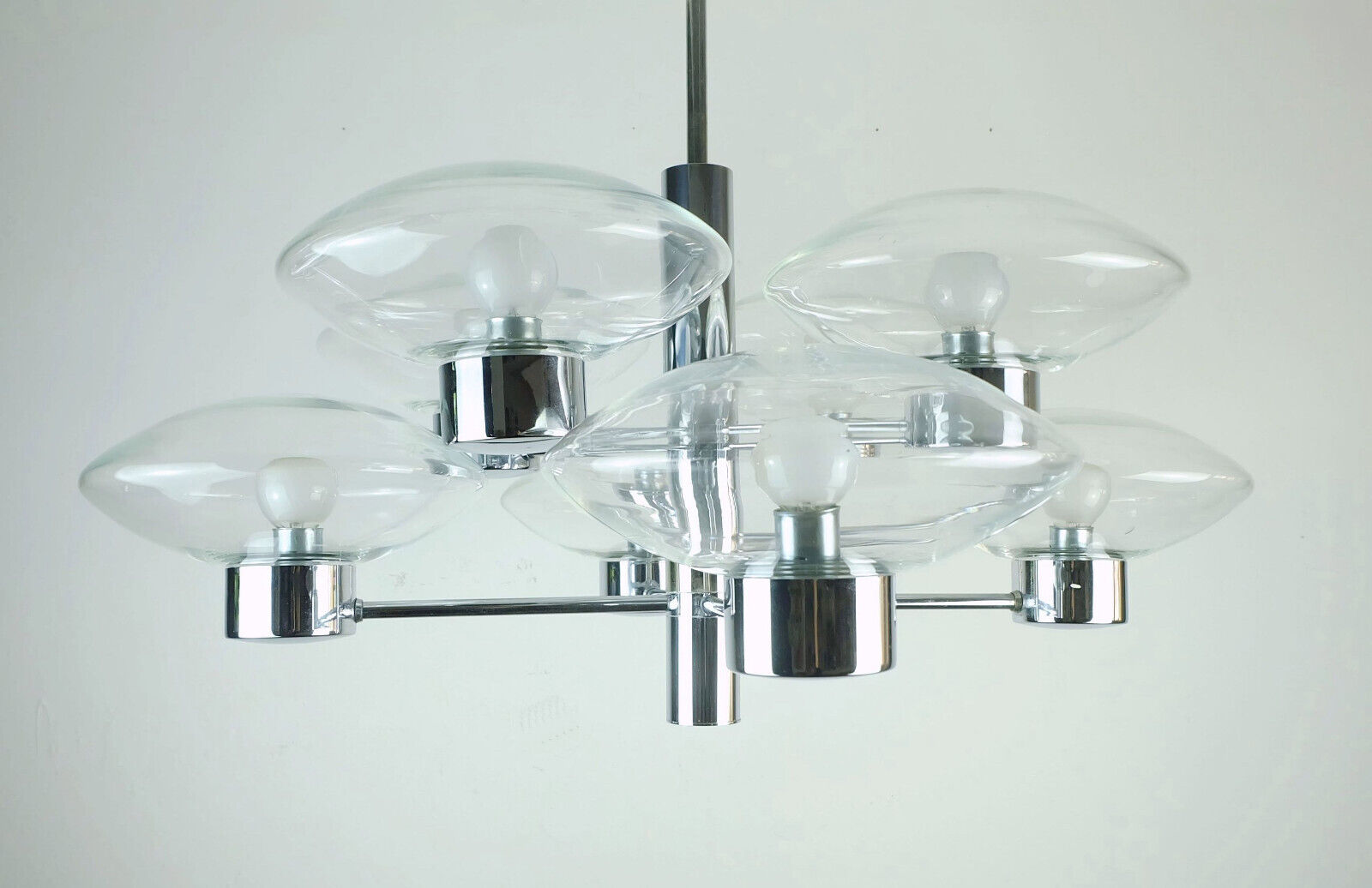 1970s kaiser 8-light PENDANT LIGHT chandelier chrom and clear glass
