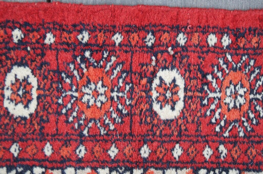 Boukhara-pakistan wool carpet adorned with 5 rows of gel 150 x 92 cm