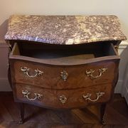 Louis XV style chest of drawers from the Louis Philippe period
