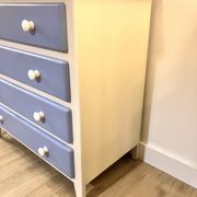 Commode bois pieds fuselés