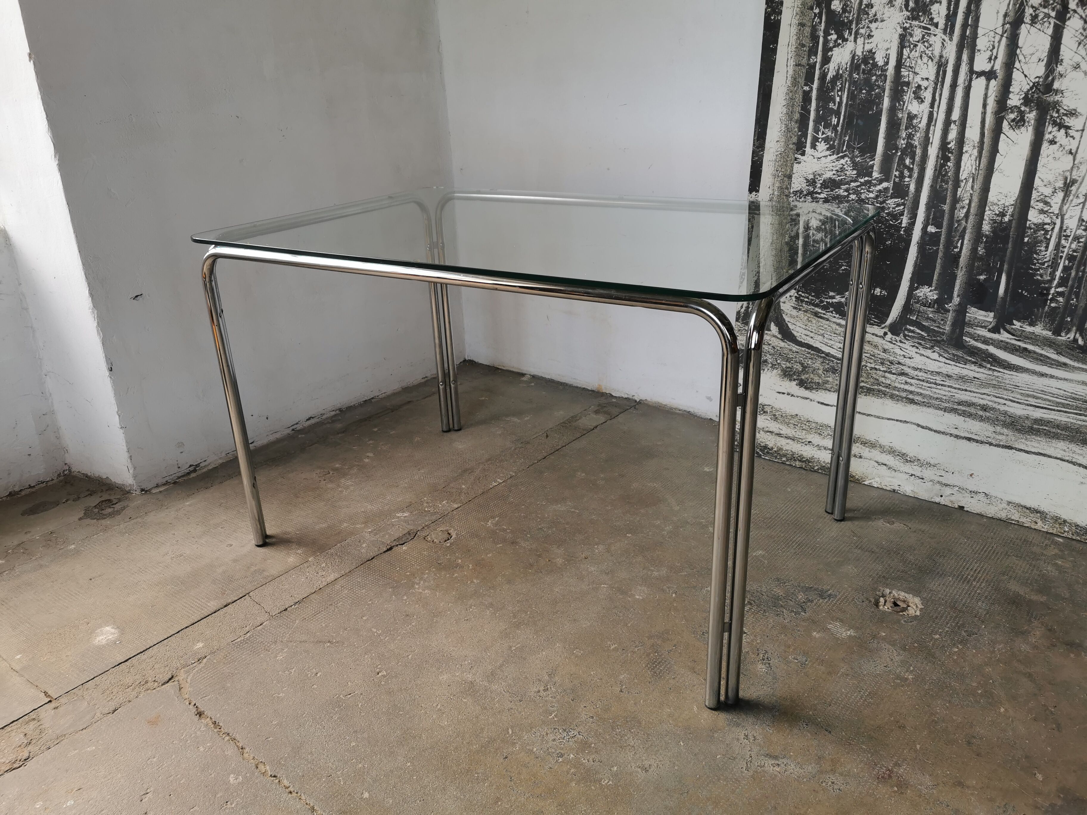 Table in metal chrome and glass 1970