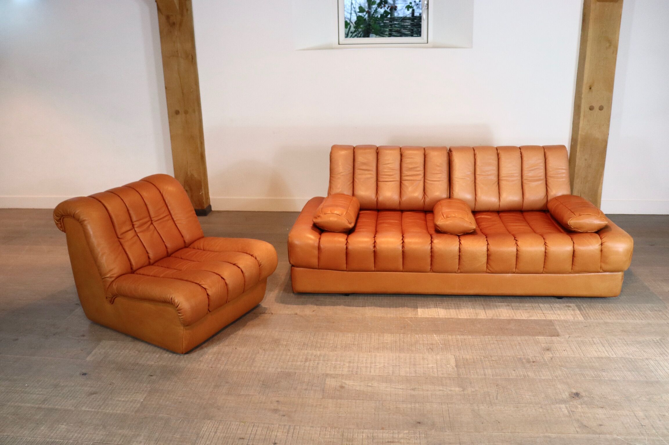 De Sede DS-85 daybed and lounge chair in cognac leather, 1960s