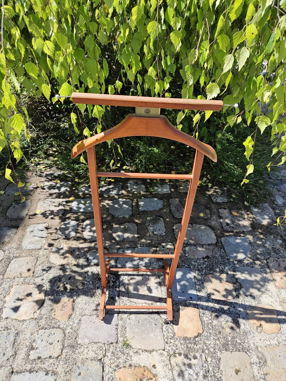 Fratelli Reguitti wooden valet