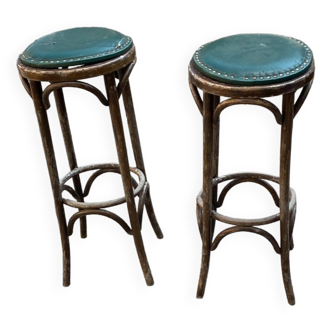 Bar stool