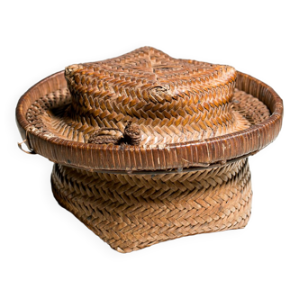 Small African basket - Kuba ethnic decoration