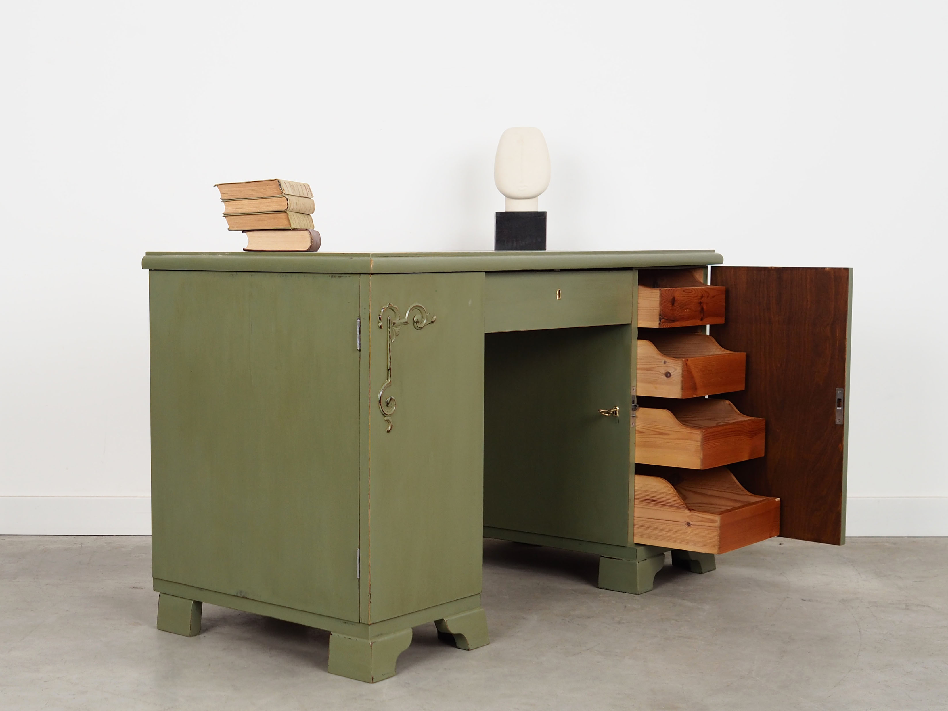 Bureau, design danois, années 1960, fabriqué au Danemark