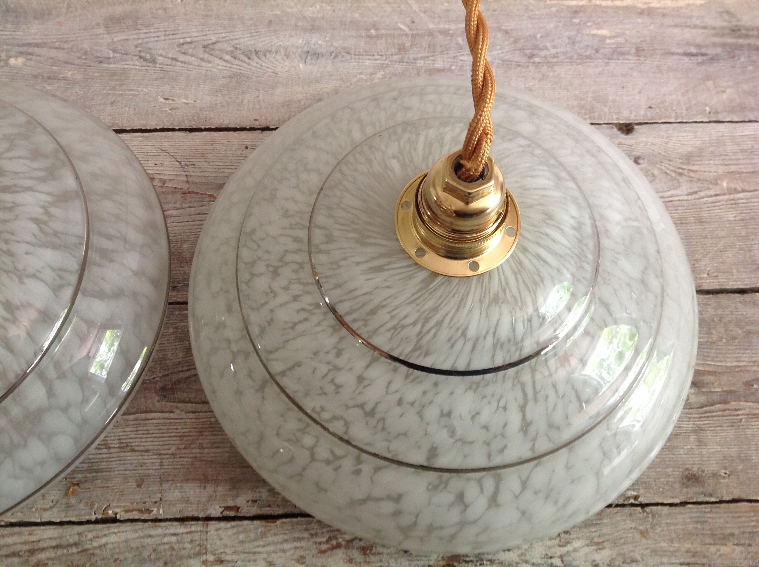 Opaline suspension duo