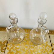 Wine pitchers or carafes in glass from the 19th century.