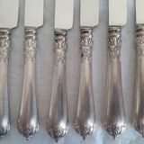 12 knives with silver-plated handles
